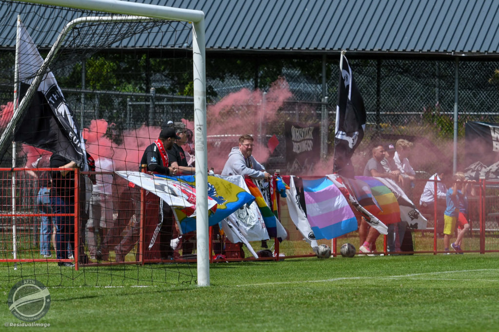 Swanguardians let off the red smoke